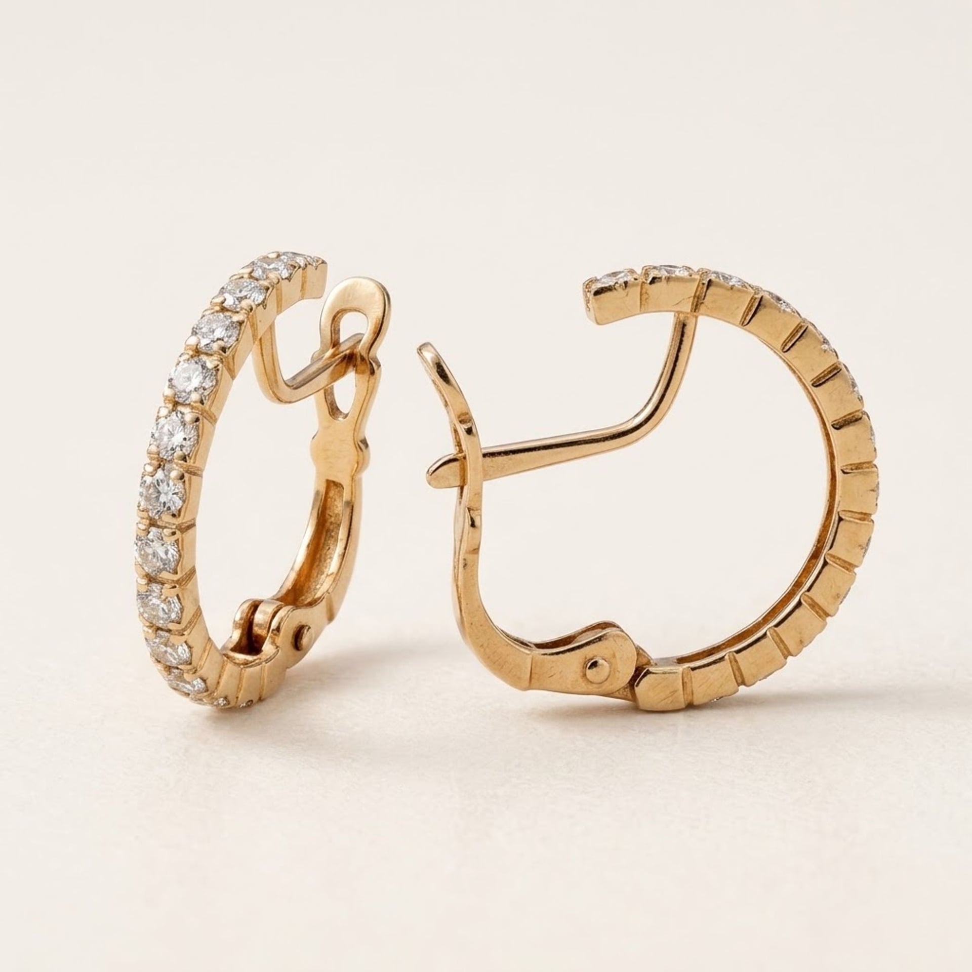 Ohr Creolen 750er Gold Zirkonia — Guter Zustand (VG) Ohrringe