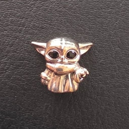 Star Wars x Pandora The Child Charm — Very Good / Fine (VG+) Ketten & Anhänger