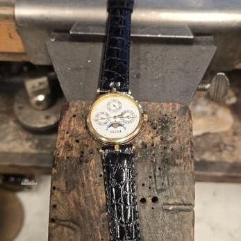 Gucci Moonphase / Vollkalender Swiss Made – Original — watches