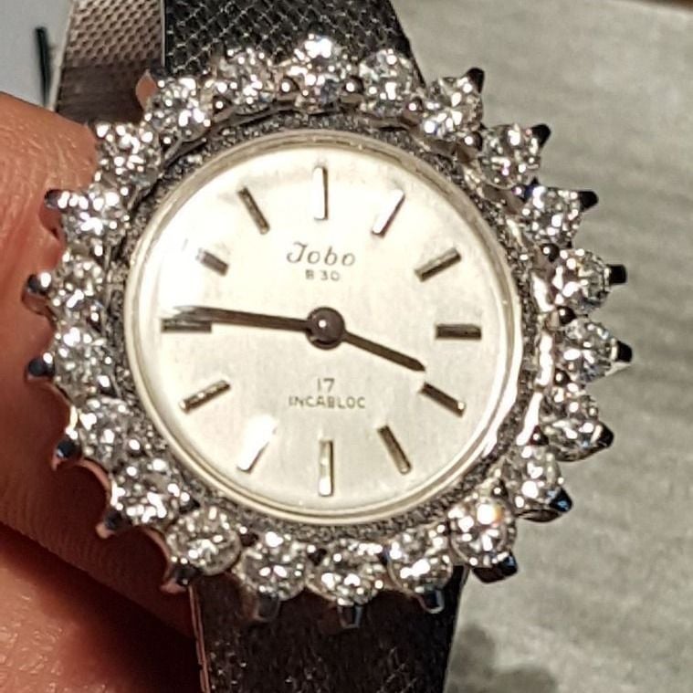 Diamant Uhr 2.42ct, Weissgold 750 — watches