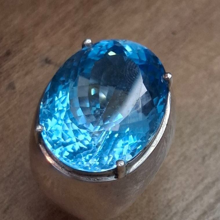 34.66 ct. Swiss Blue Topas Ring – Silber 925 — rings